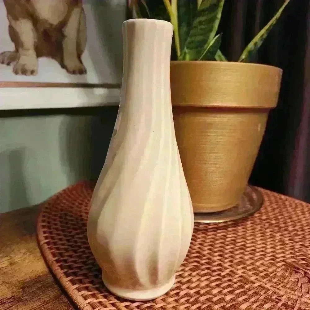 Mid Century‎ VaseCanadiana Pottery WOriginal Label